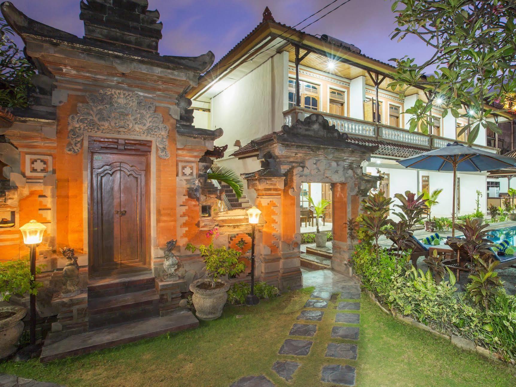 Surya Tropical Kuta Hotel Kuta  Exterior photo